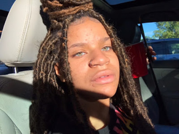 Meet your Posher, Ce'aroh - Picture 1 of 1